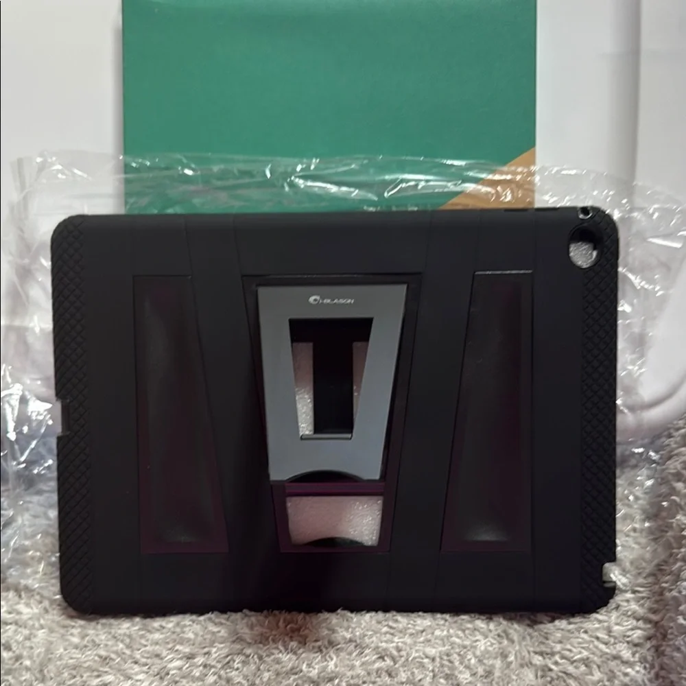 i-Blason New in box Black IPad Air2 protective case with Green & Brown Packaging